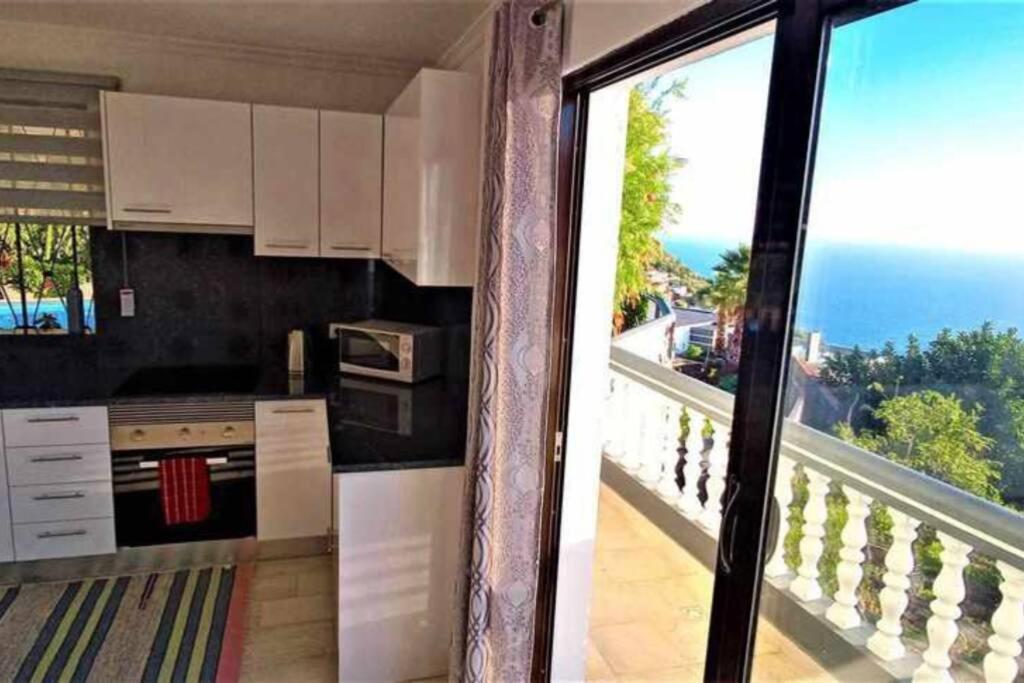 Arcos Grands Suites With Enormous And Private Pool. Arco da Calheta  Exterior foto